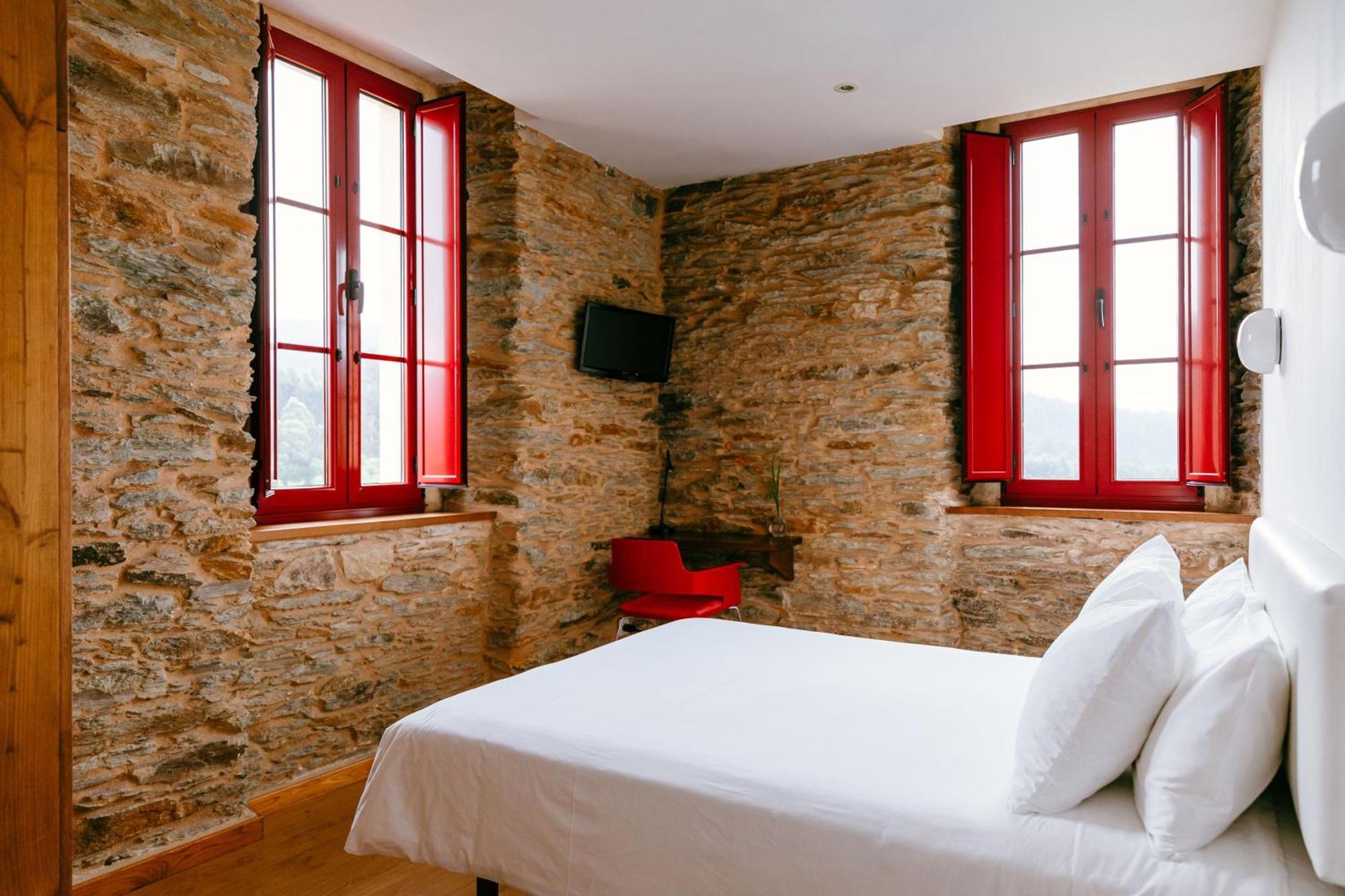 Hotel El Castano Dormilon サンタマルタ・デ・オルティゲイラ エクステリア 写真