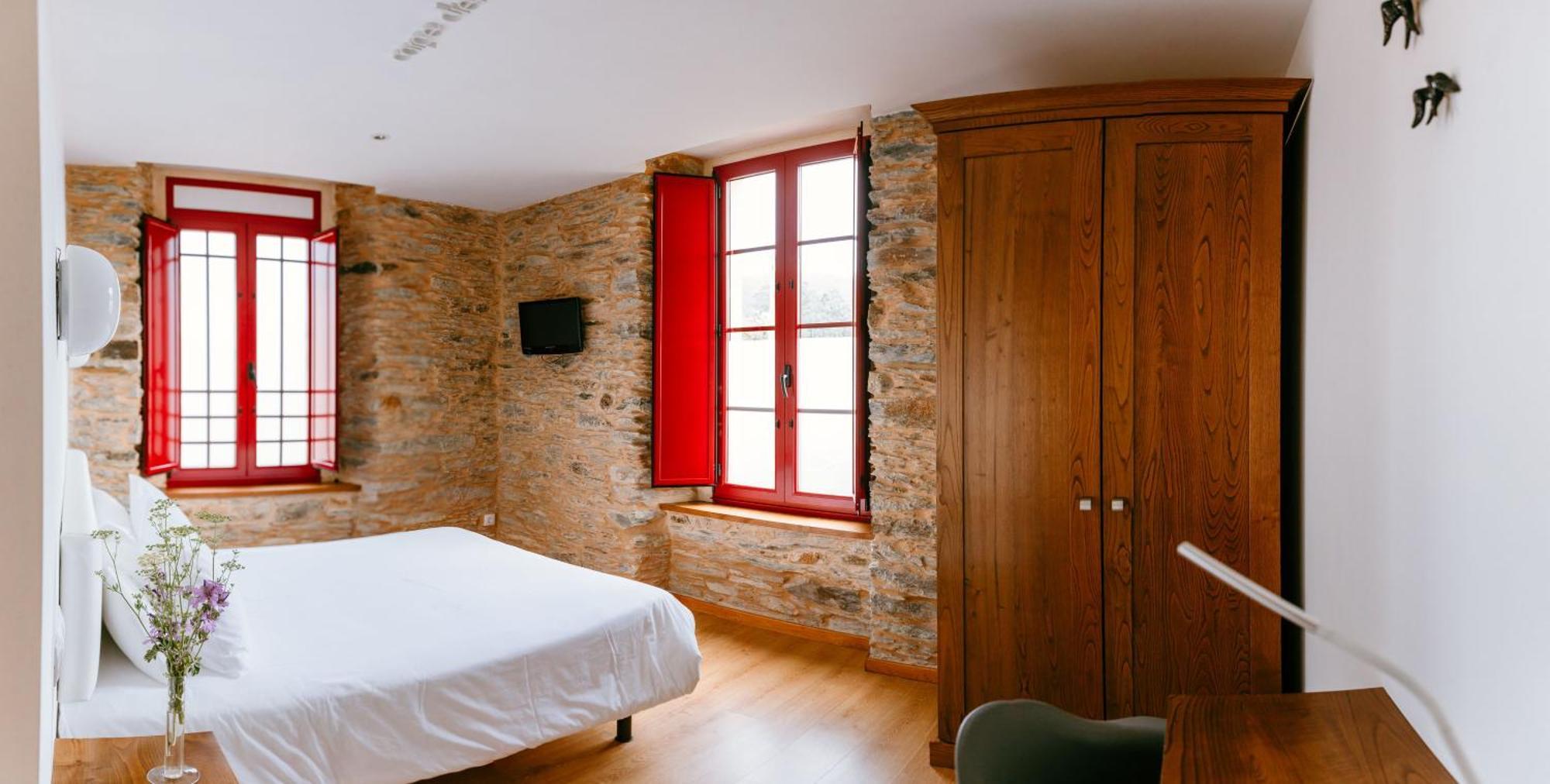 Hotel El Castano Dormilon サンタマルタ・デ・オルティゲイラ エクステリア 写真