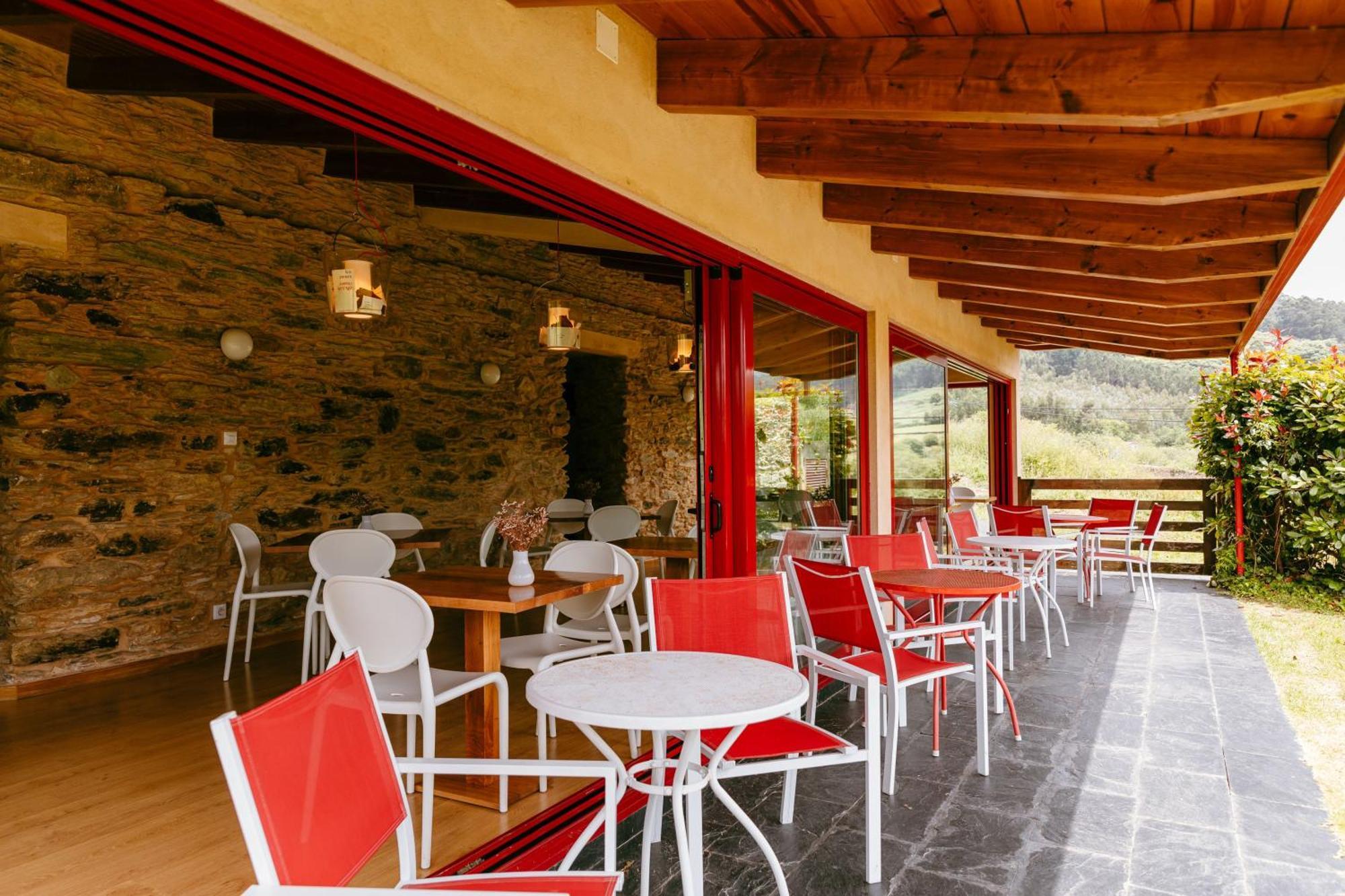 Hotel El Castano Dormilon サンタマルタ・デ・オルティゲイラ エクステリア 写真